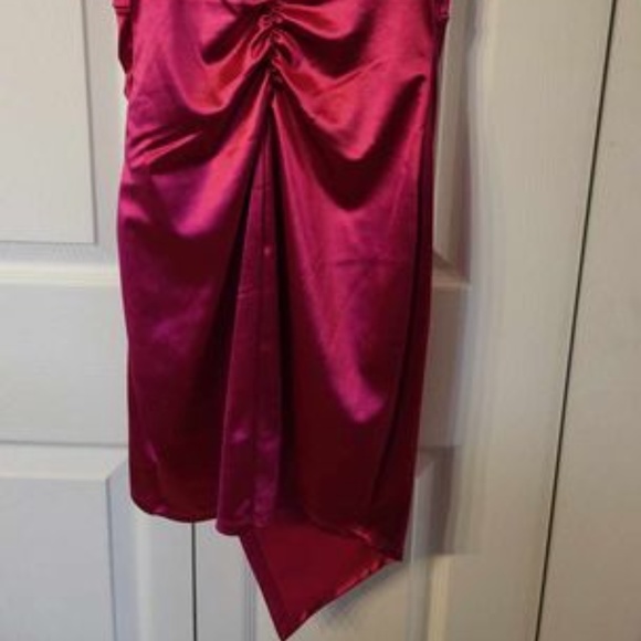 Hot Pink Satin Formal M dress - Picture 4 of 5